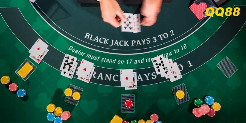 Tổng hợp các chiến thuật chơi Blackjack QQ88 bạn cần nắm